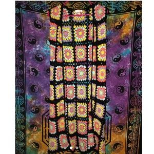 Forever 21 crochet kimono Size medium